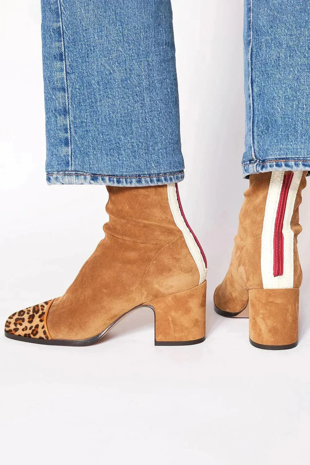 Cuir / 43